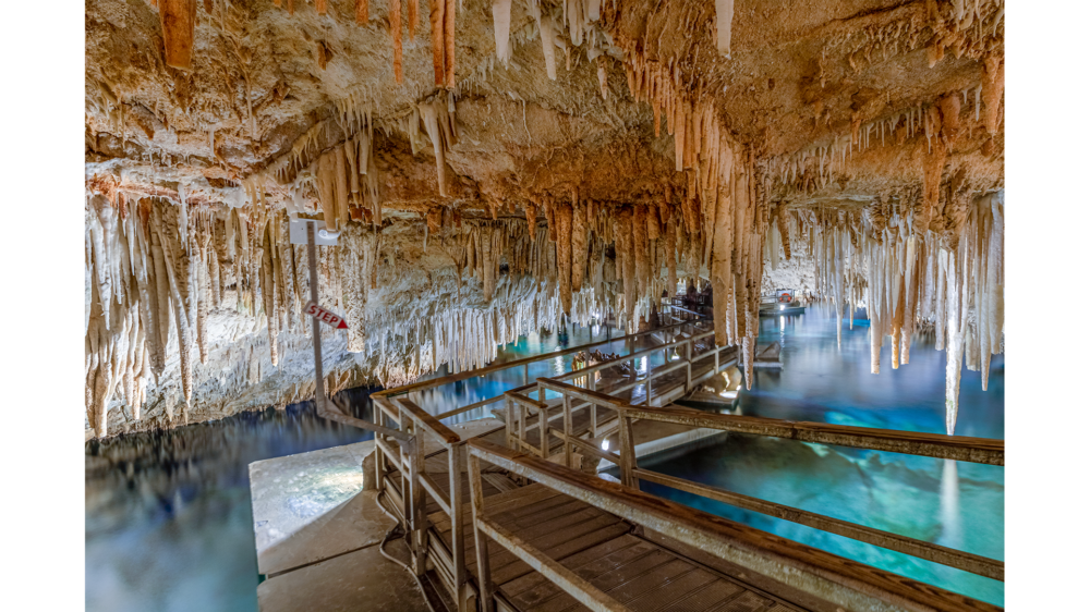 Bermuda-Hamilton-stalactite-cave-featured-image